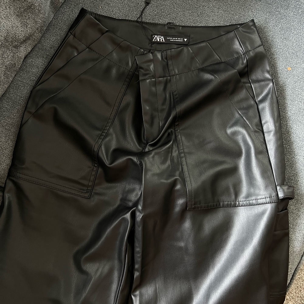 Zara - Picture 4 of 7